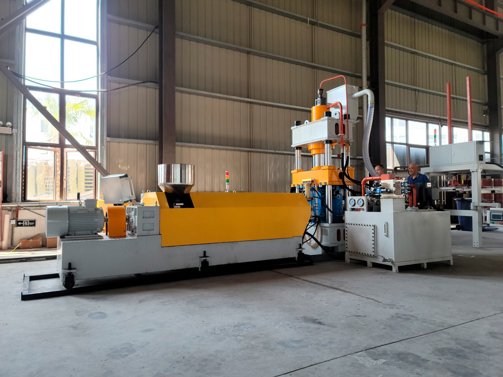 One-step Plastic Recycling Extrusion Injection Molding Production Line