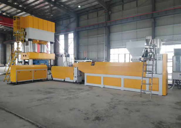 Double-Station One-Step Recycling Plastic Extrusion Molding Machine