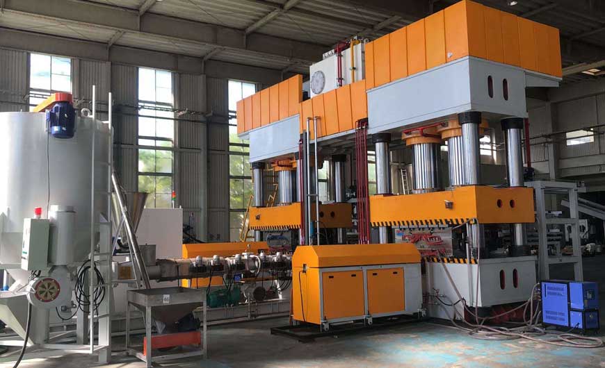 plastic recycling extrusion machine