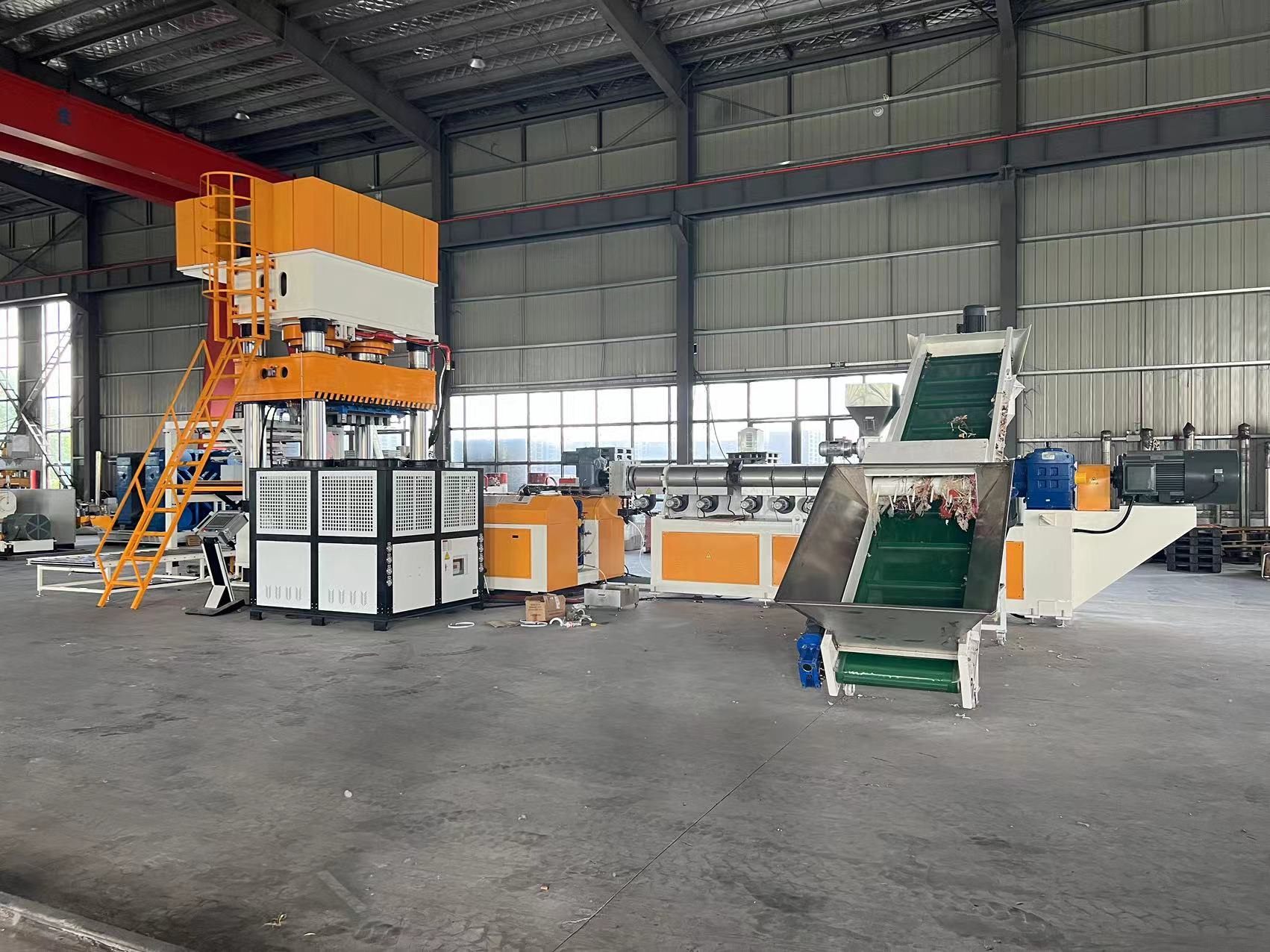Waste Mulching Film Pallet Pressing Line