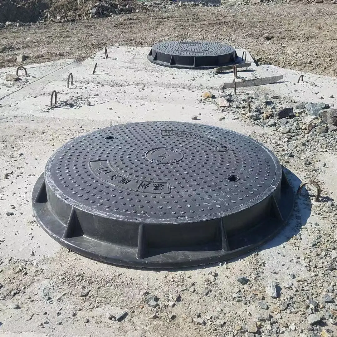 Semi automatic pressing line for plastic manhole covers (leak water plates)